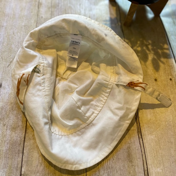 Carters - Safari Animal Print on Cream colored bucket hat with chin strap. 18 M - Picture 3 of 4
